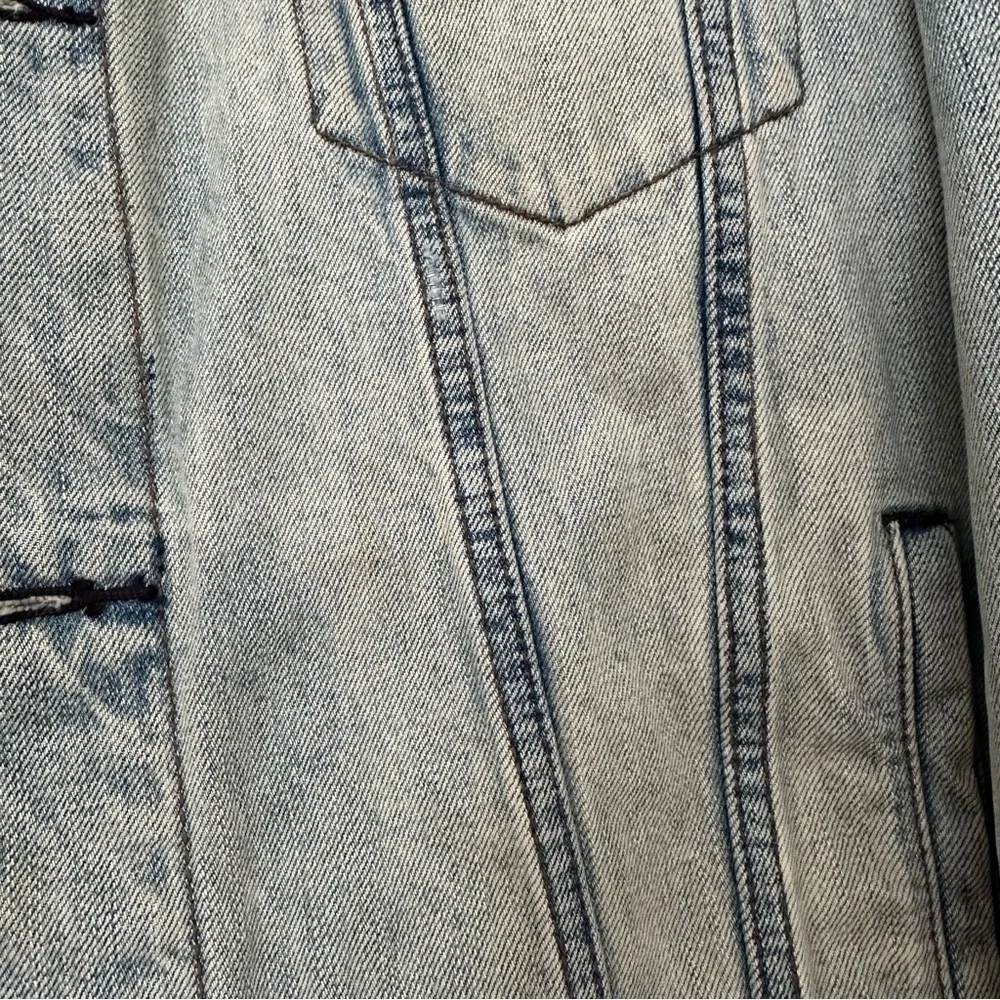 Free People Denim Trucker Jacket Button Front Womens XS Washed Blue